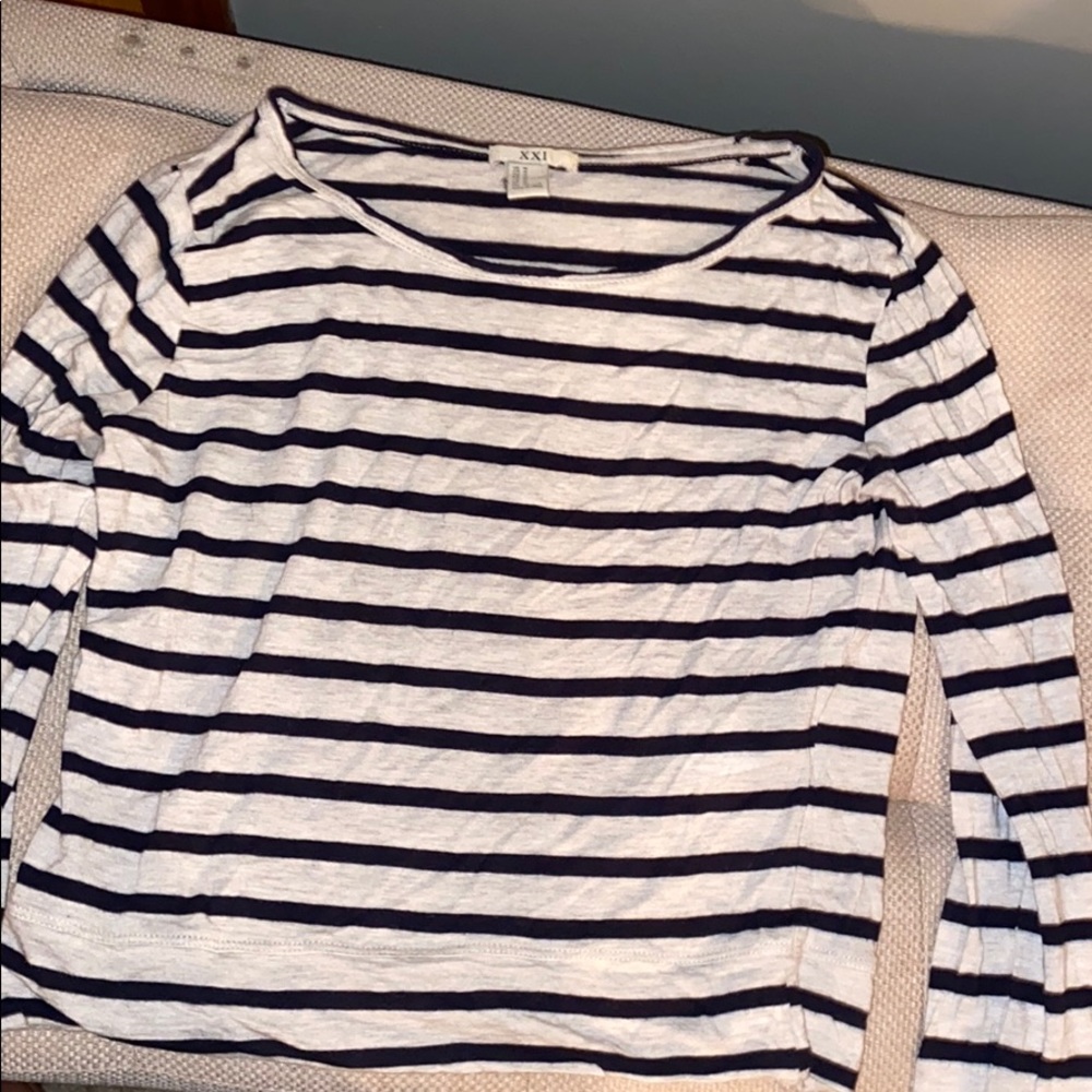 Forever 21 long sleeve stripe crop